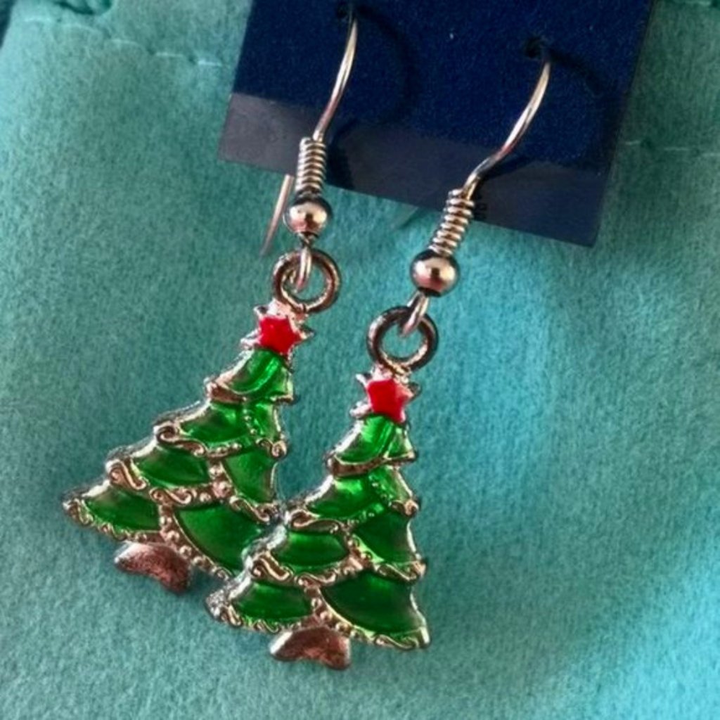 New Earrings . Christmas Tree